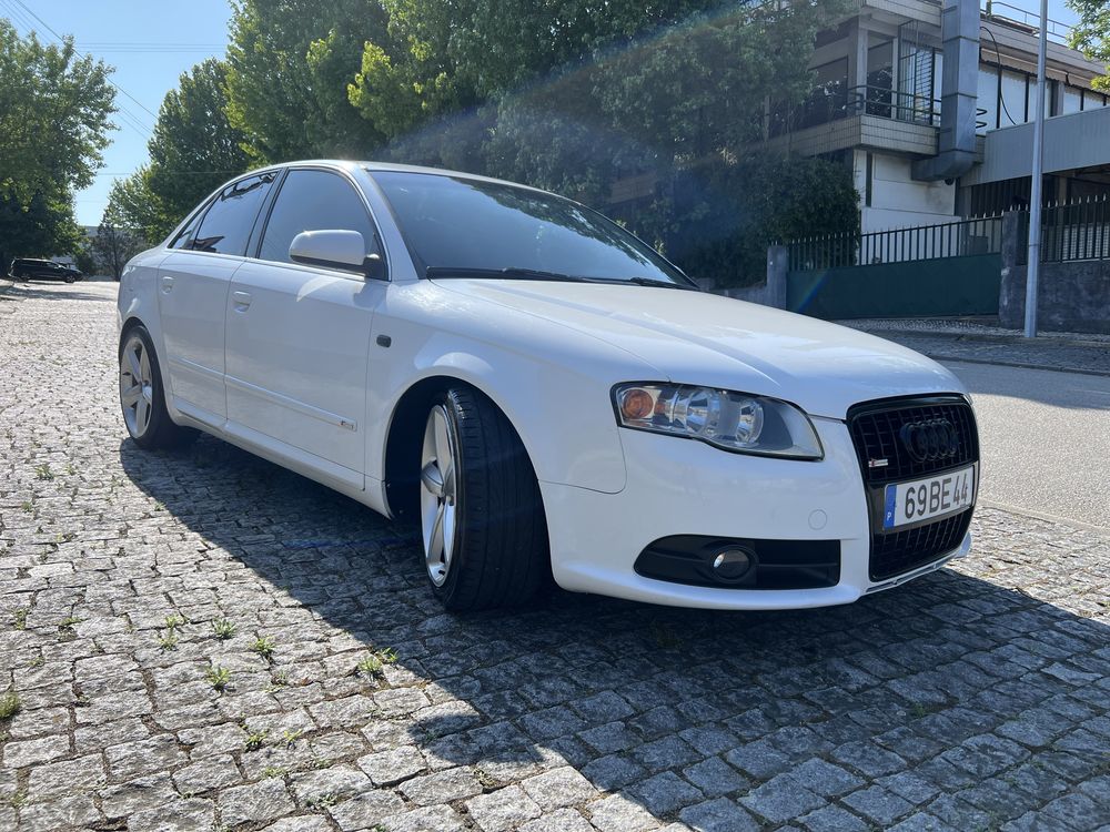 Audi A4 B7 sedan