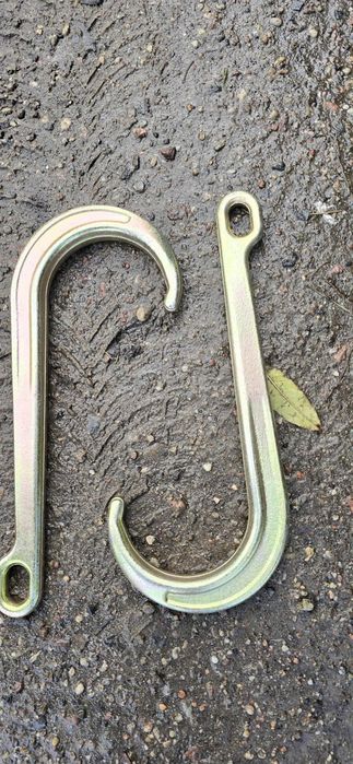 Hak do wciągania  samochodów pomoc drogowa Laweta Holowanie duzy hak