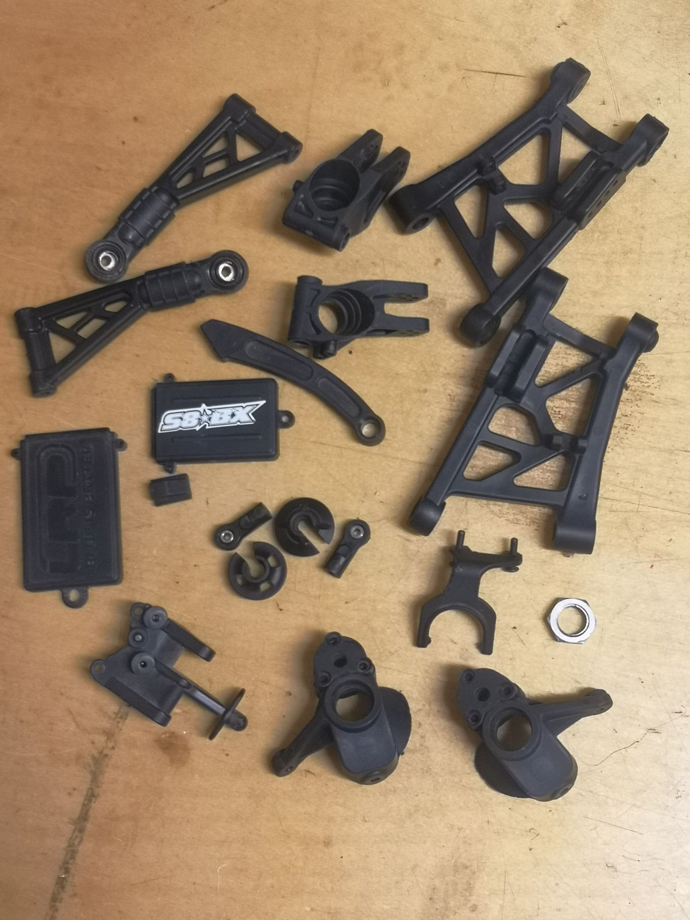 Części buggy RC 1:8 LRP S8-BX
