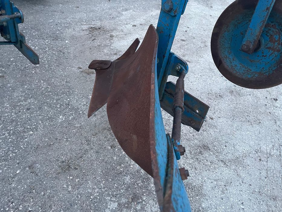 Плуг оборотний, обертовий Frost 3 корпуси| без вкладень| для МТЗ!