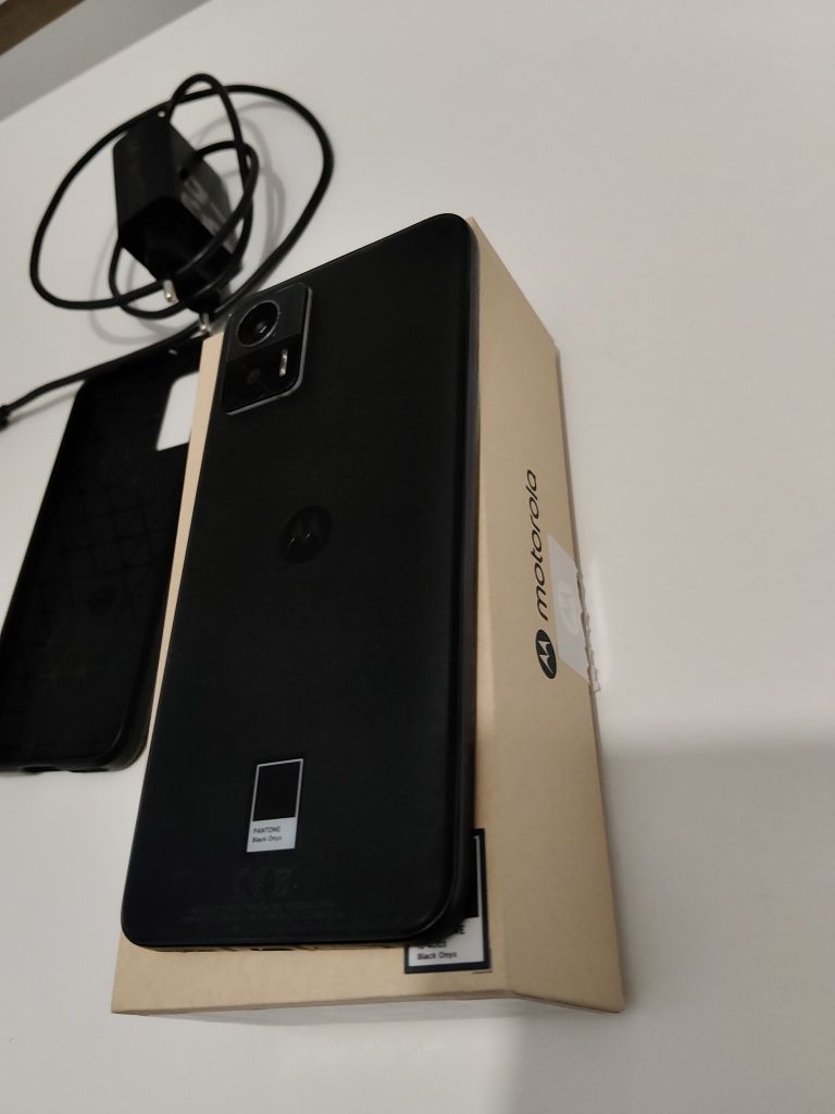 Telefon Motorola Edge 30 Neo