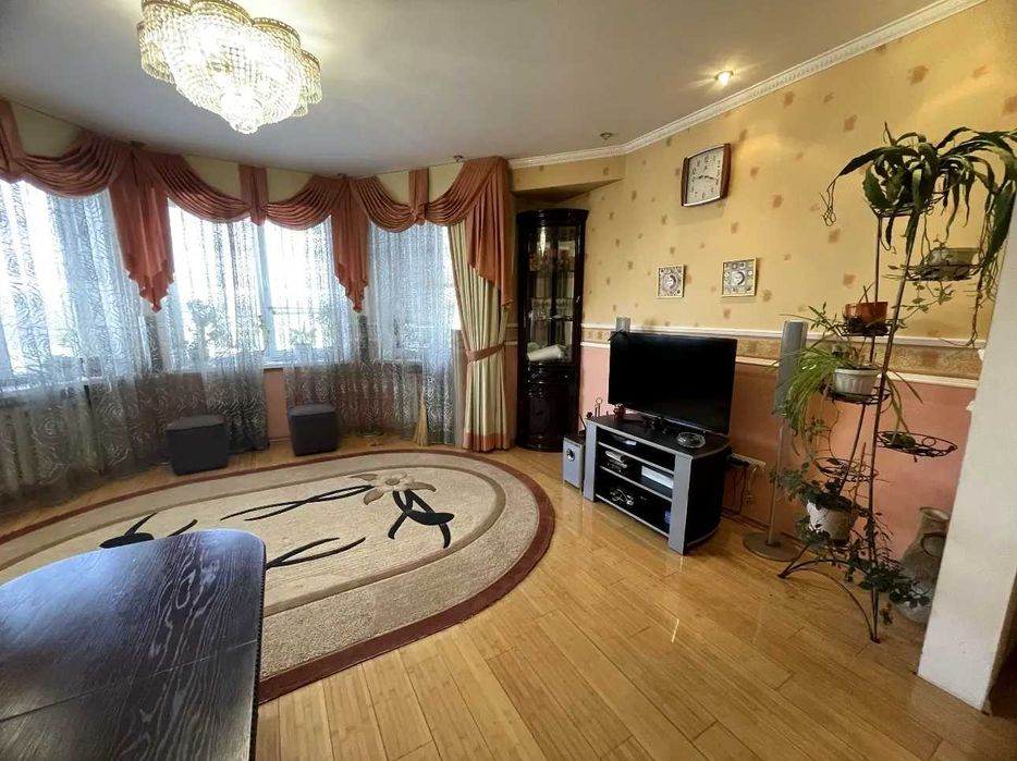 Оренда двокімнатної квартири
Микільсько Слобідська