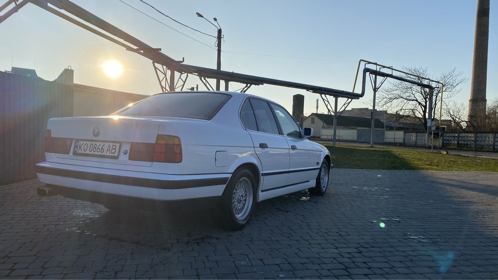 BMW 5 Series 1990