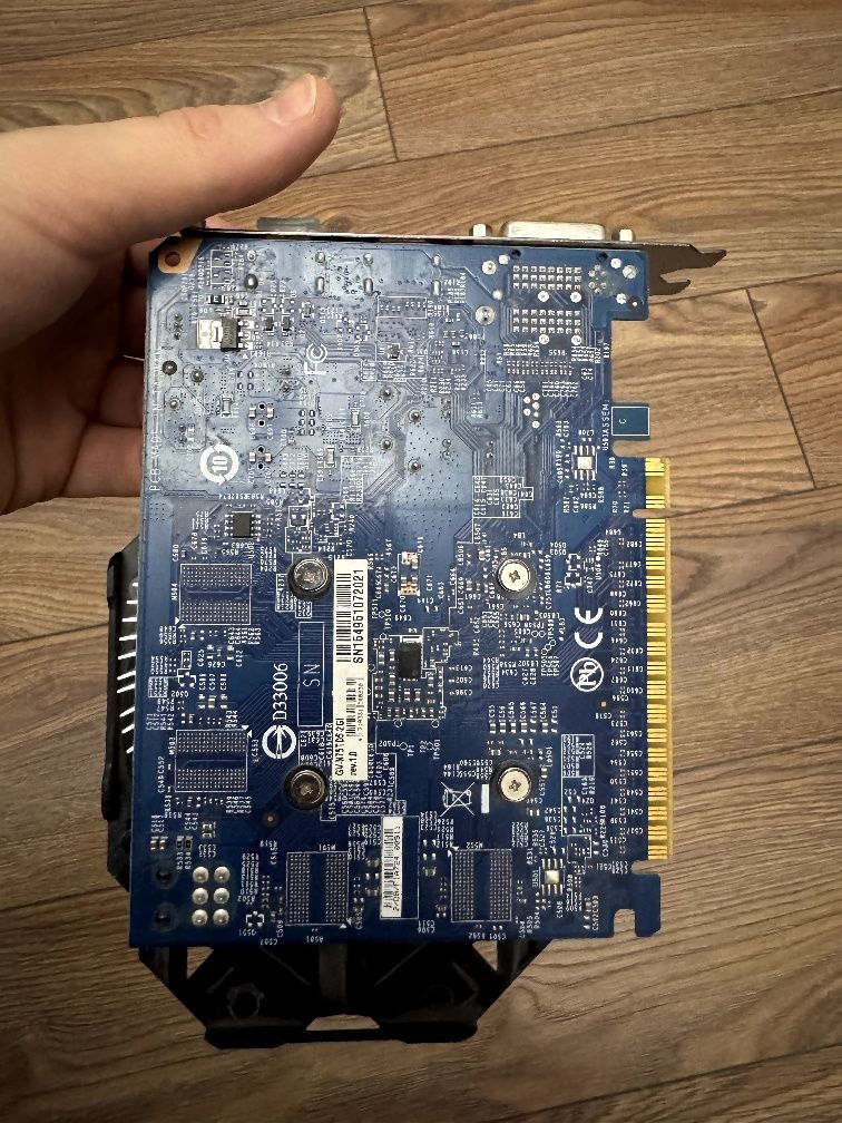 Видеокарта Galaxy Gigabyte gtx 750ti 2gb