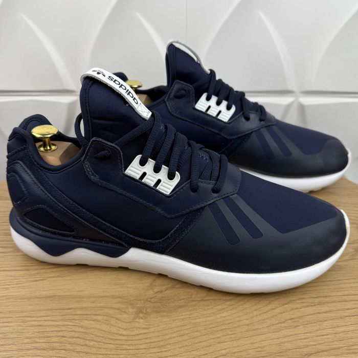 Оригінальні кросівки Adidas tubular