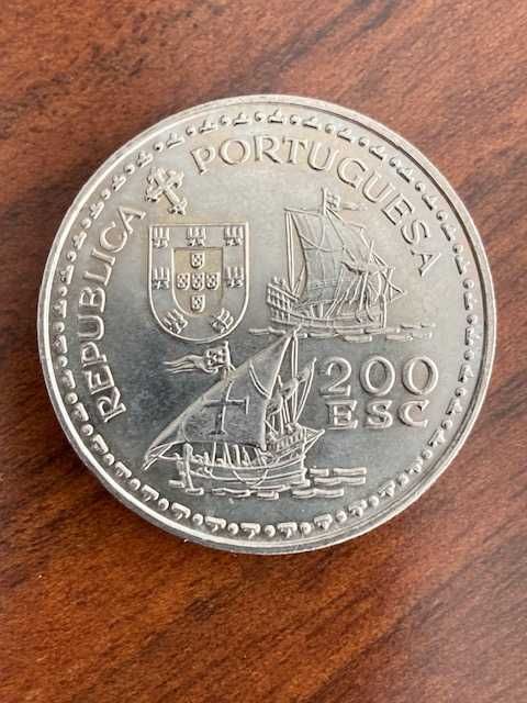2 Moedas comemorativas 200 escudos 1994 - Henrique o Navegador