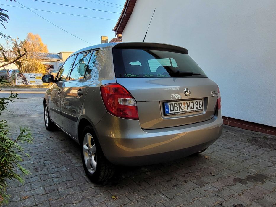 Skoda Fabia 1.2 Benzyna 70 KM Opłacony Klimatyzacja Alufelgi Hak