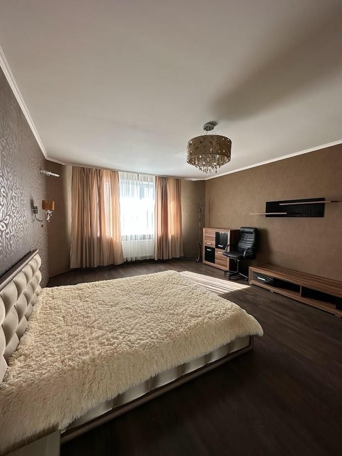 Продам 2 ком квартиру с ремонтом в ЖК Старицкого (2-727-803)