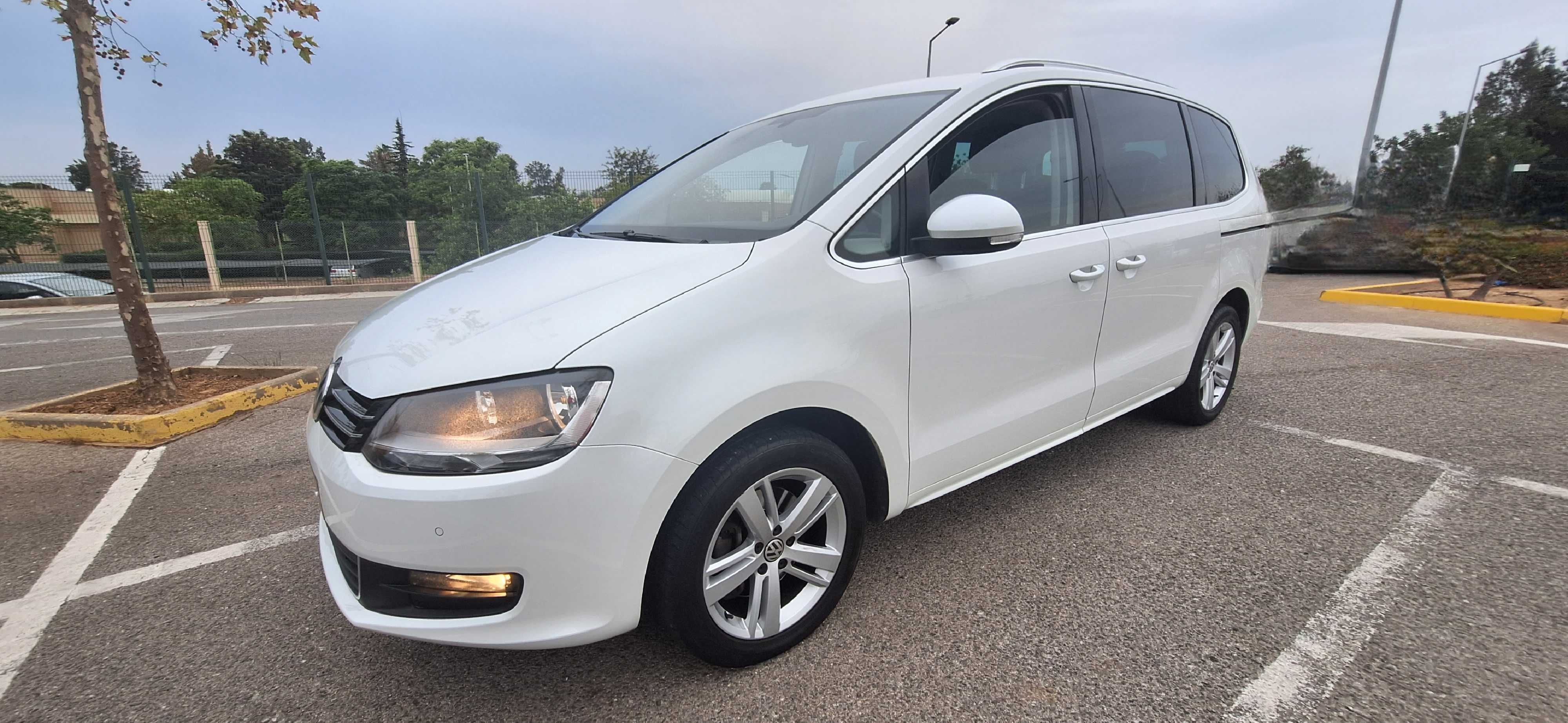 VW - Volkswagen Sharan 2.0 Tdi BlueMotion (7 lugares e poucos Kms)