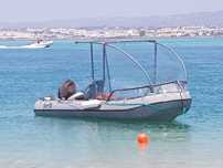 Barco Wally  material poleetelaou troco por caravana