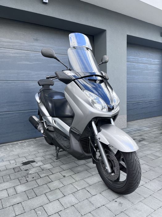 Yamaha X max 125