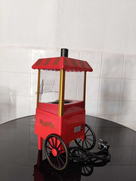 Eletrodoméstico para fazer pipocas
