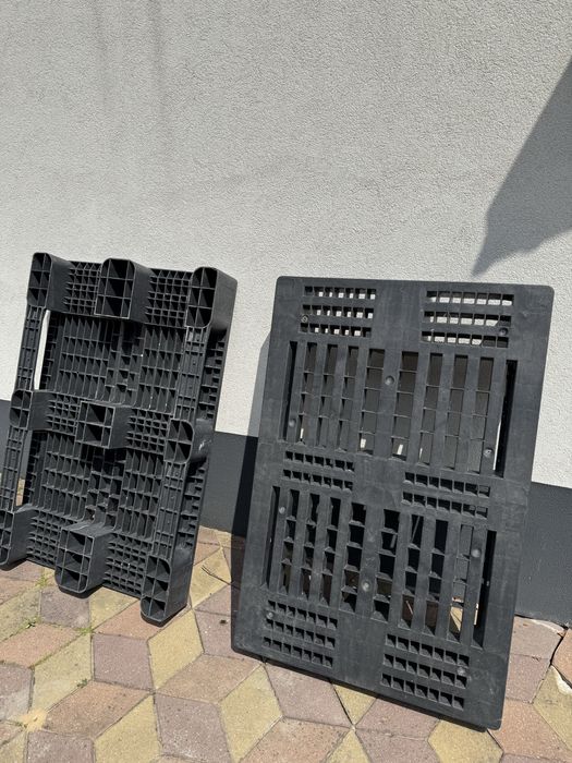 paleta palety plastikowe 3 szt 80x120x15,5