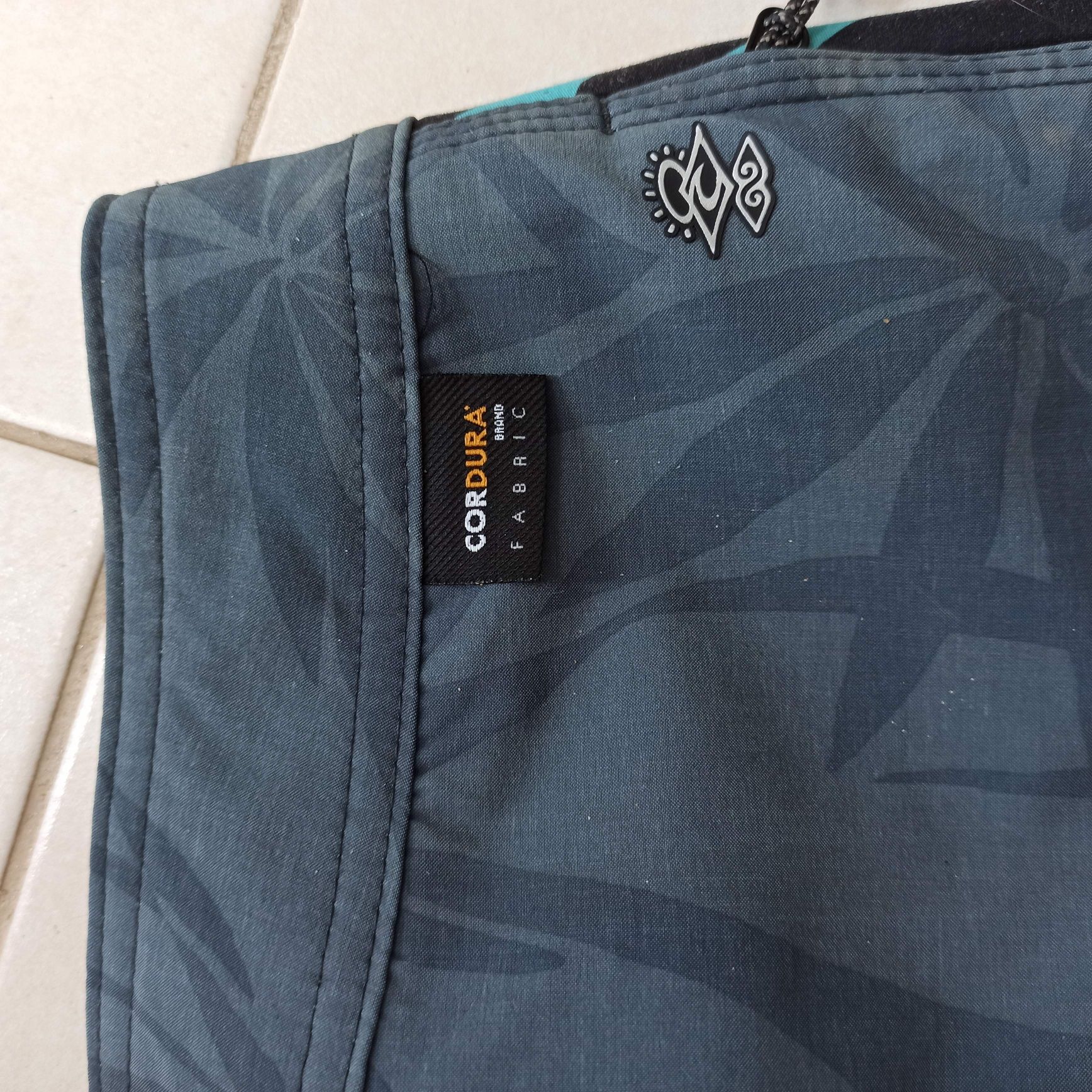 Ripcurl boardshort 19" Tamanho33