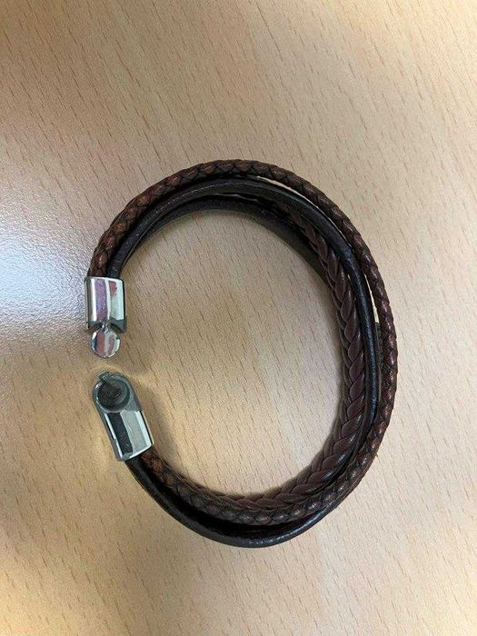 Bransoleta naturalna skóra szeroka efektowna zapięcie stalowe