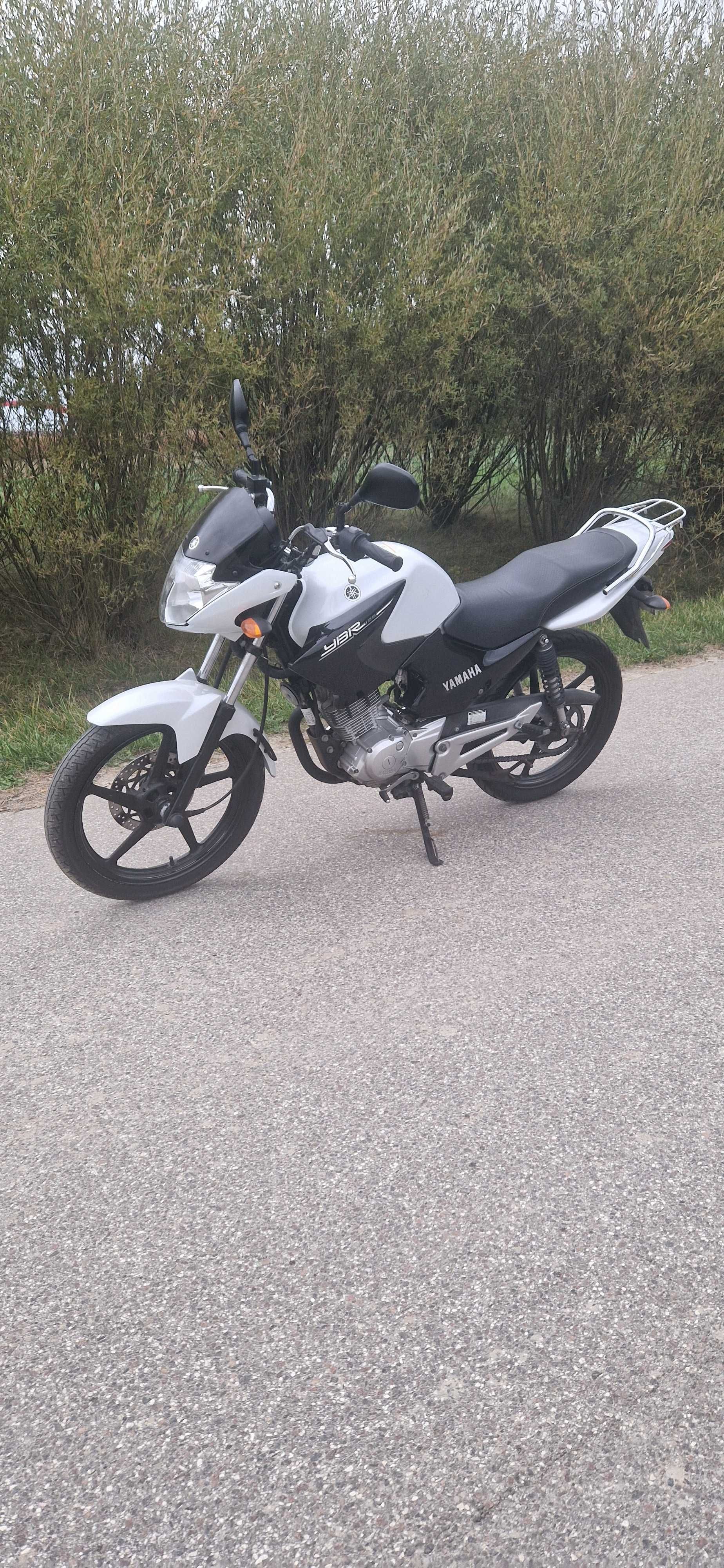 YAMAHA YBR 125, 2015r