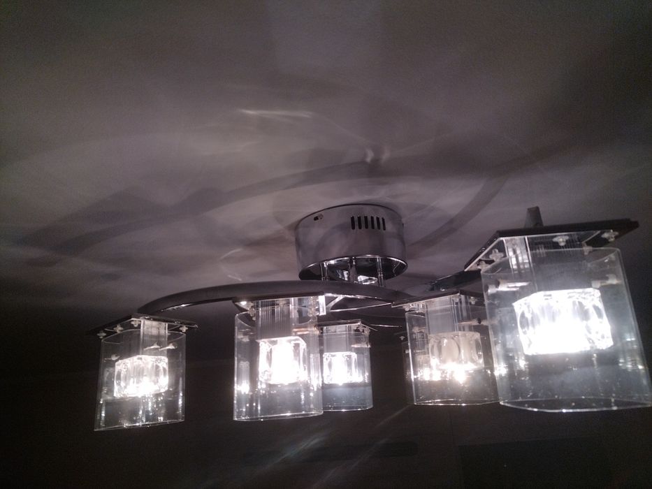 Lampa sufitowa - pilot