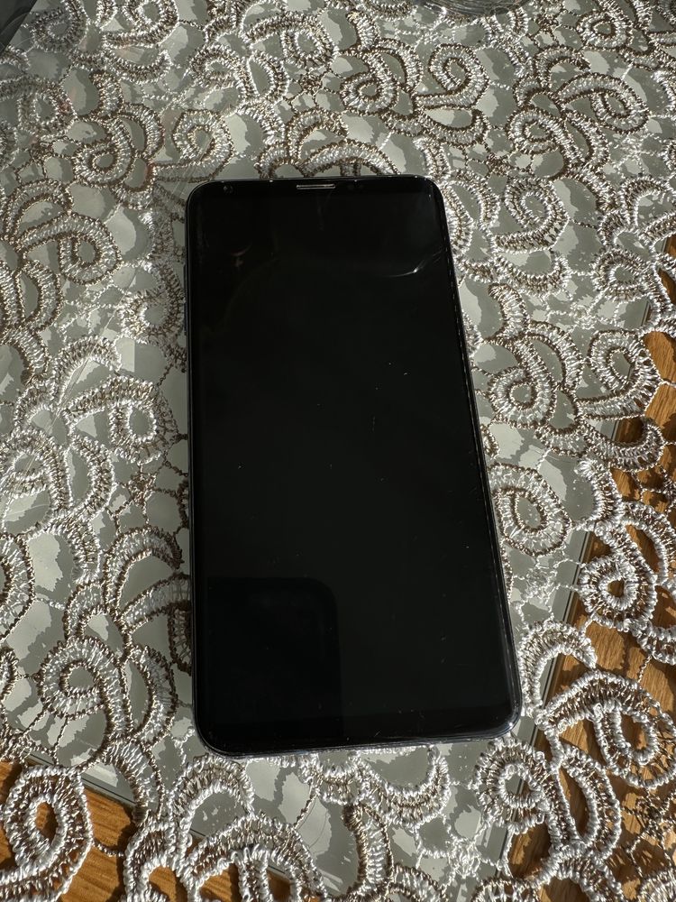 Telefon LG V30 niebieski blue