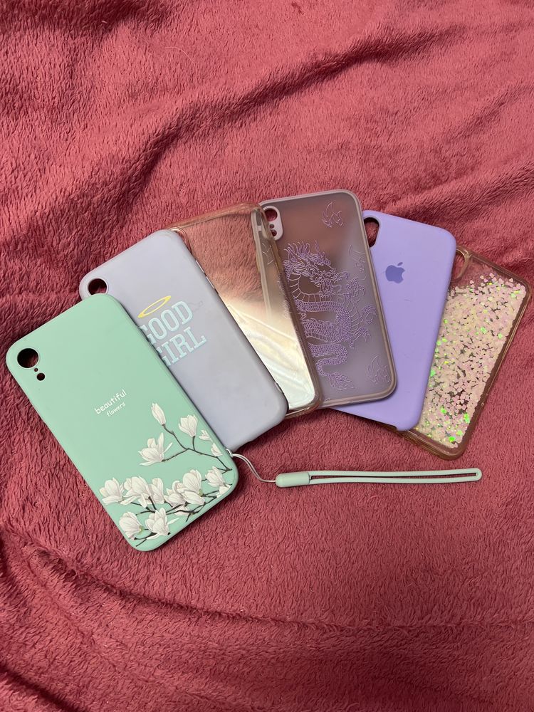 Чехлы на IPhone XR