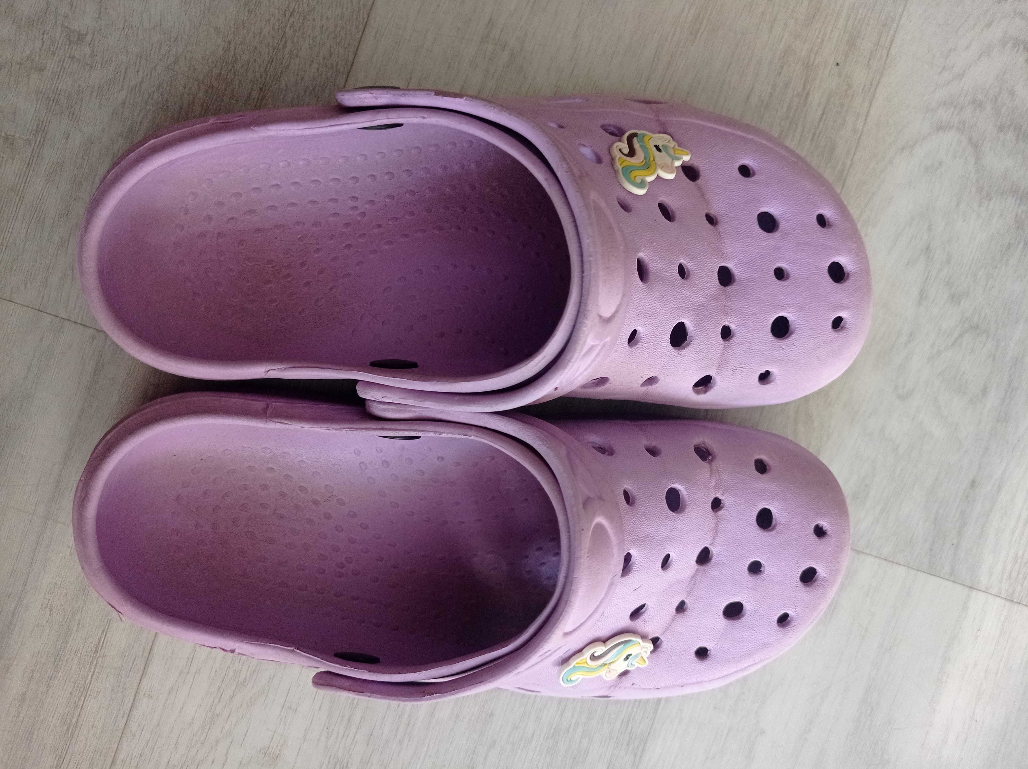 Buty klapki crocsy 35/36
