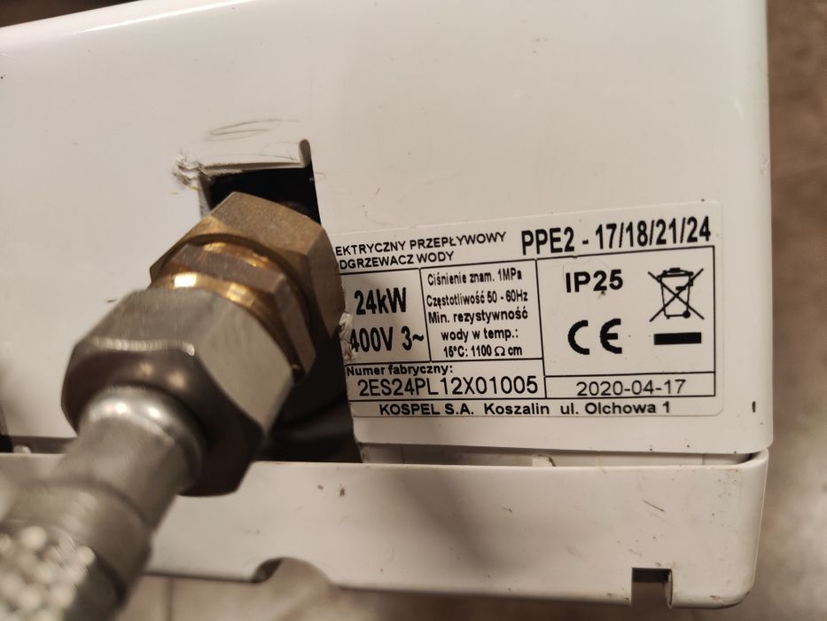 KOSPEL Elektroniczny przepływowy podgrzewacz wody model PPE2 17/18/21/