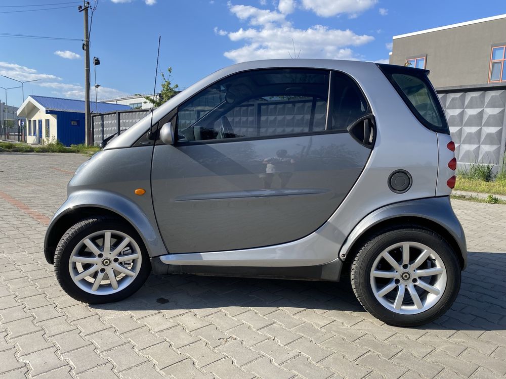 Продам Smart Fortwo