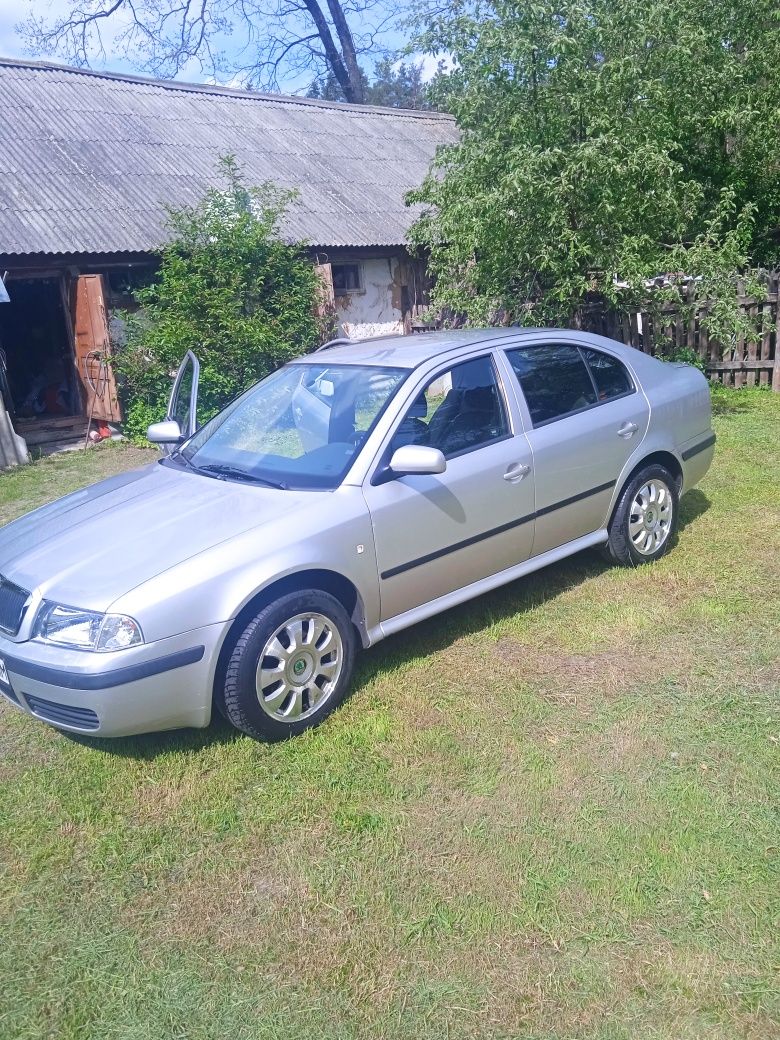 Skoda Oktavia 2004