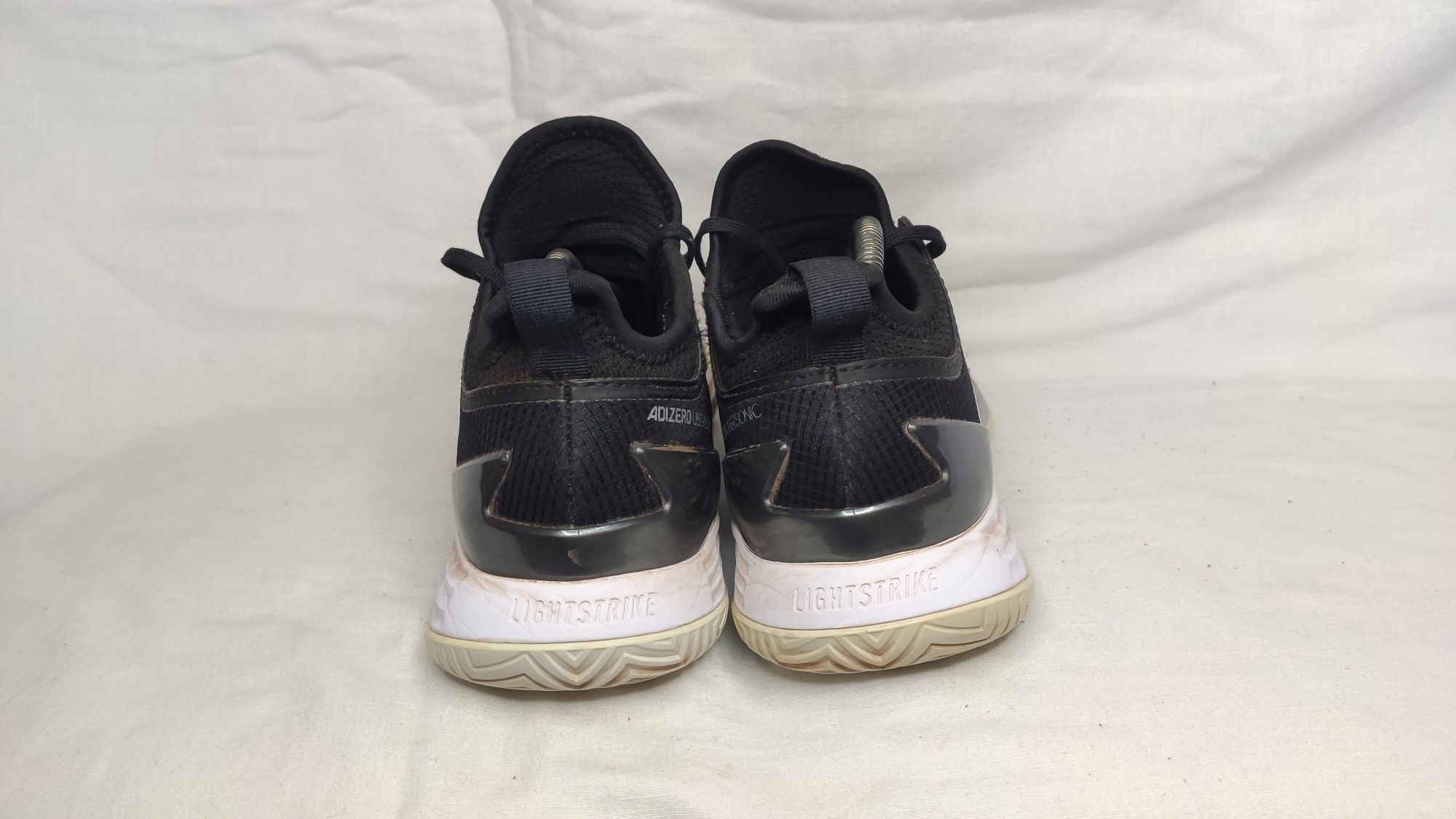 Кросівки Adidas Ubersonic.Розмір 42.5