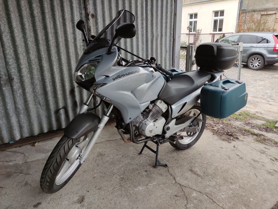 Honda XL 125 Varadero kat B wtrysk pełne wyposażenie RATY Transport