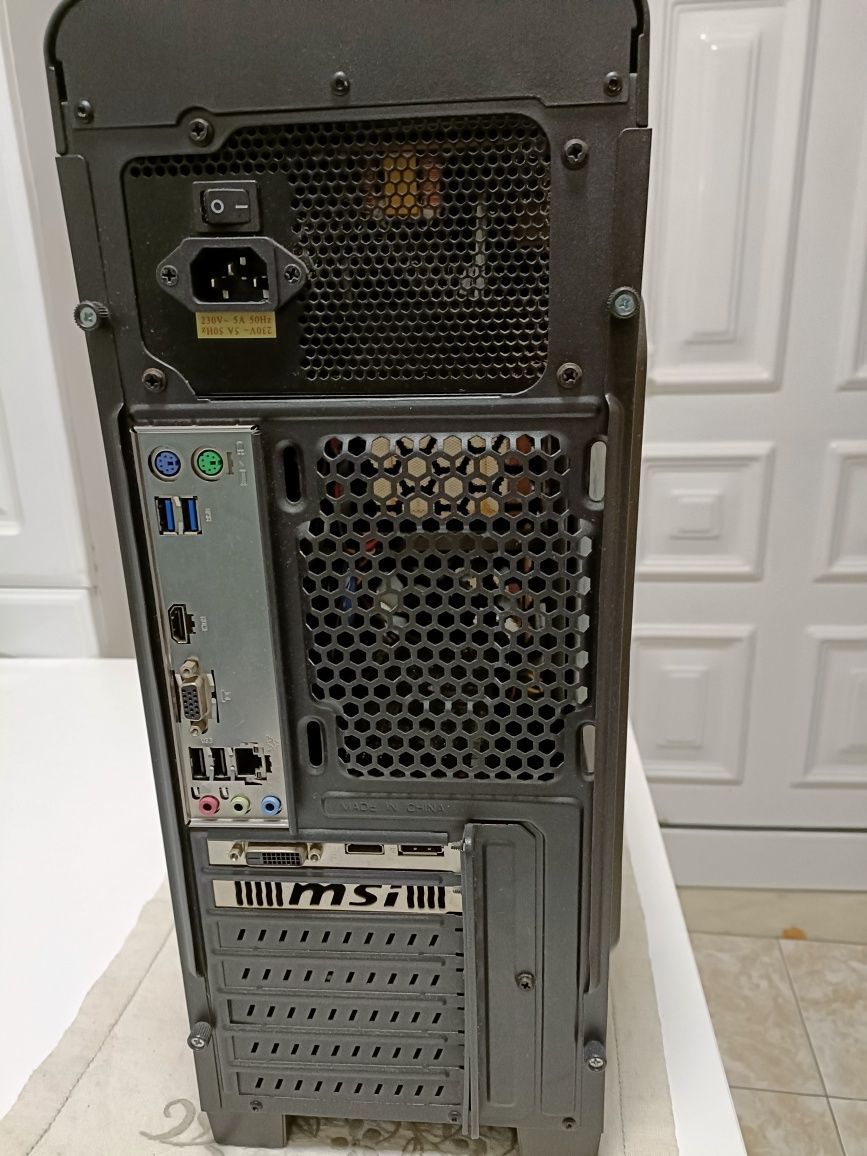 Computador MSI H110M PRO-VH Intel I3-6100