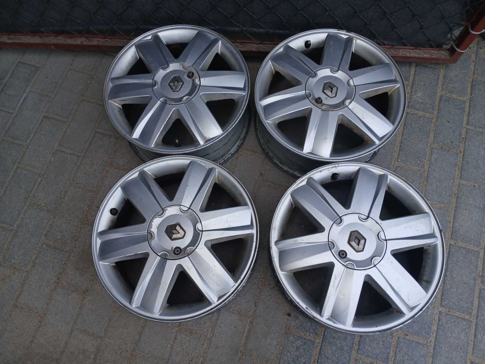 4x felgi R16 4x100 Renault Scenic Clio Dacia Sandero Jogger Logan