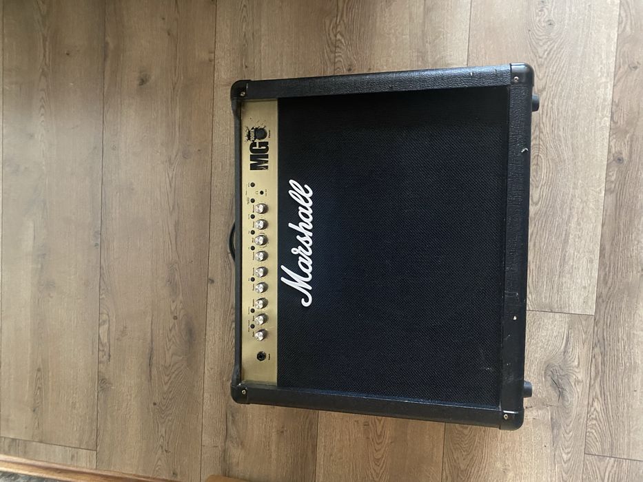 Marshall MG100FX