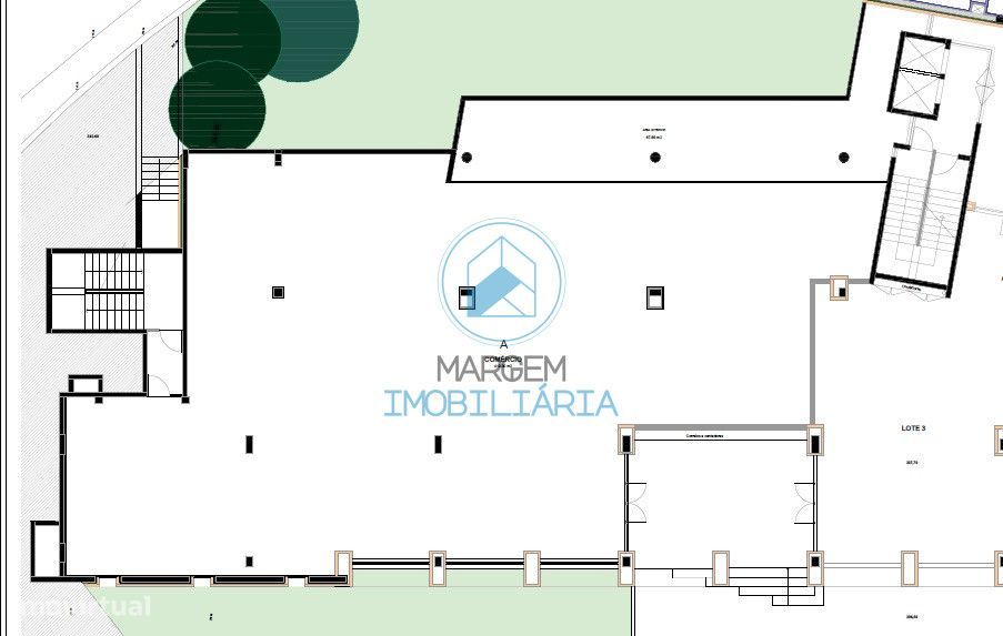 Loja c/322m2 + 67m2 esplanada, L.garagem e arrumo fechado