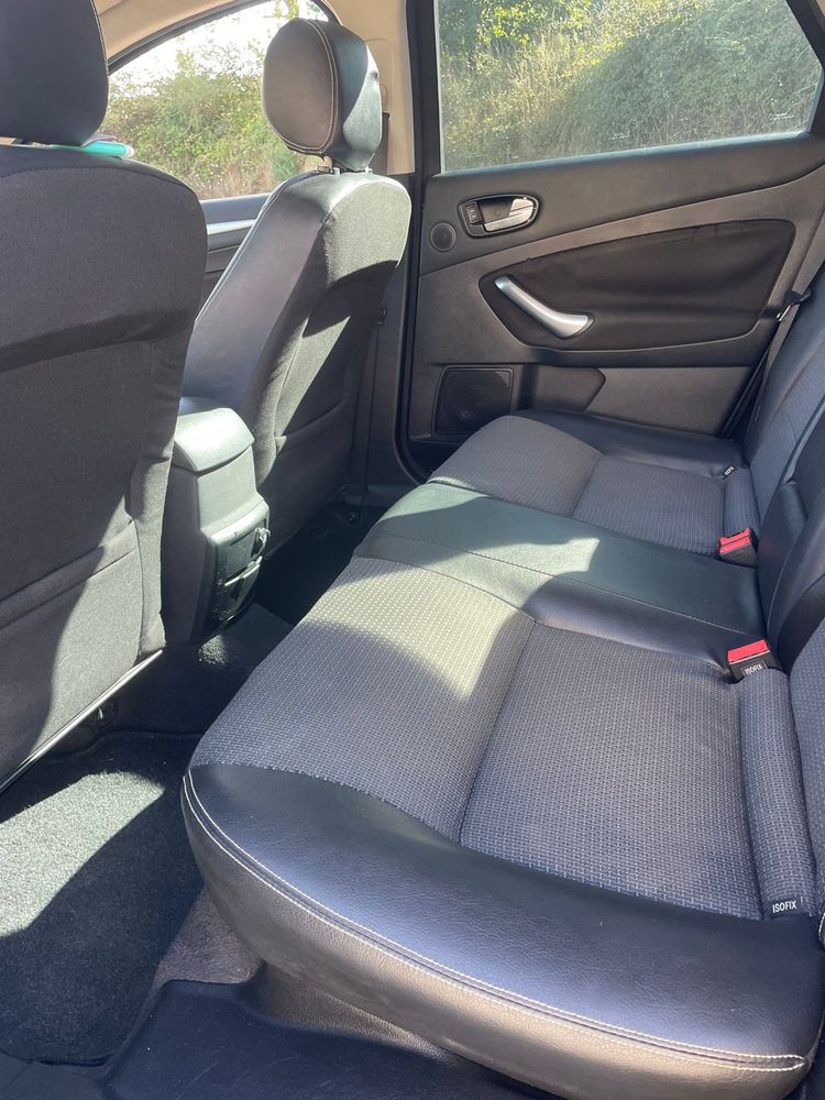 Ford Mondeo SW 1.8 TDCi