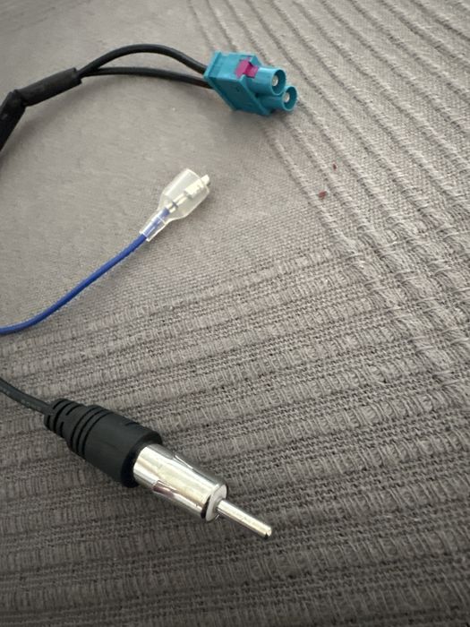 Separator antenowy fakra din