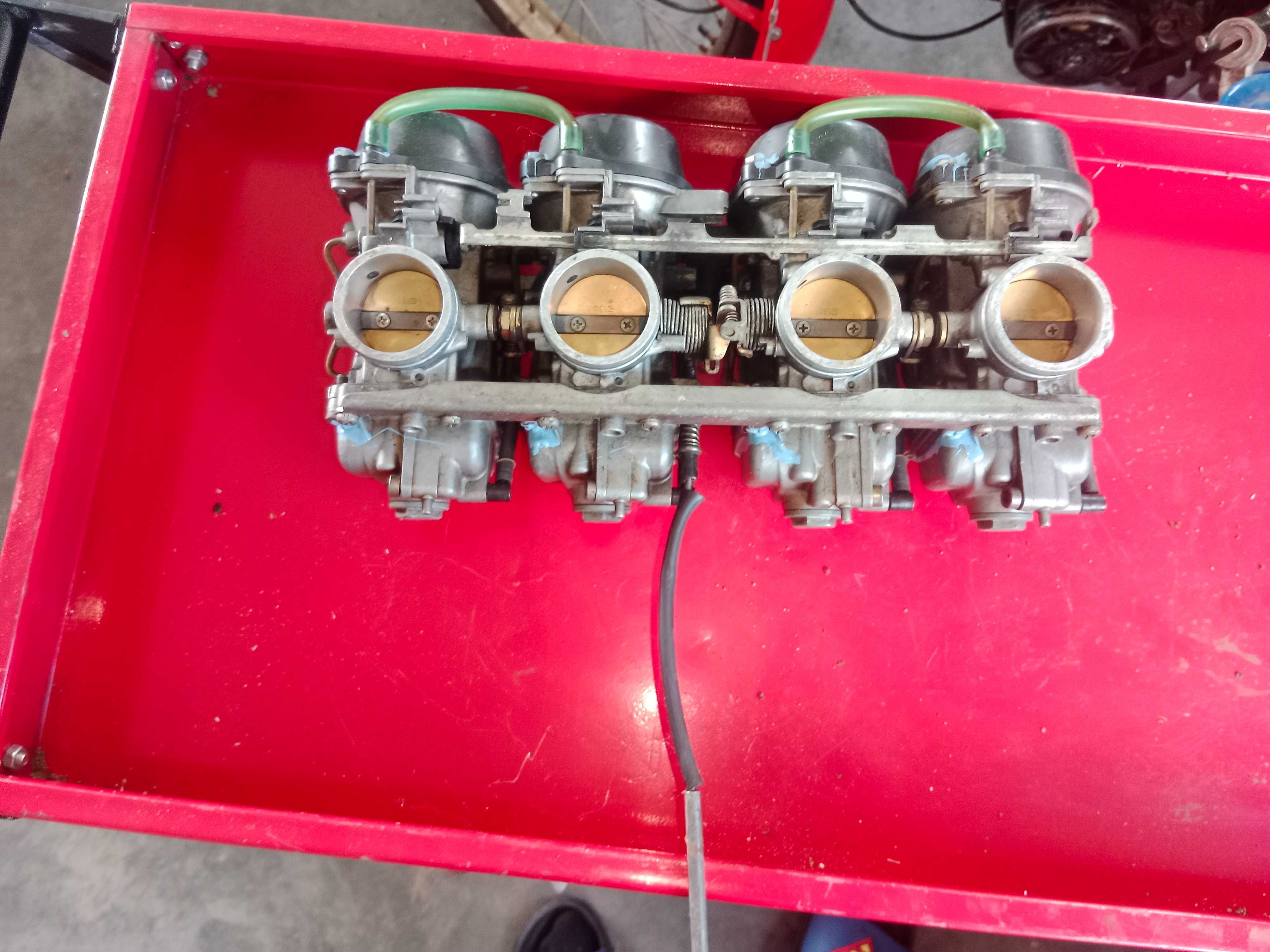 suzuki gsxf1100 gsxr1100 gsxr 1100 gsxf gsxr750 gsf1200 gsf gaźniki