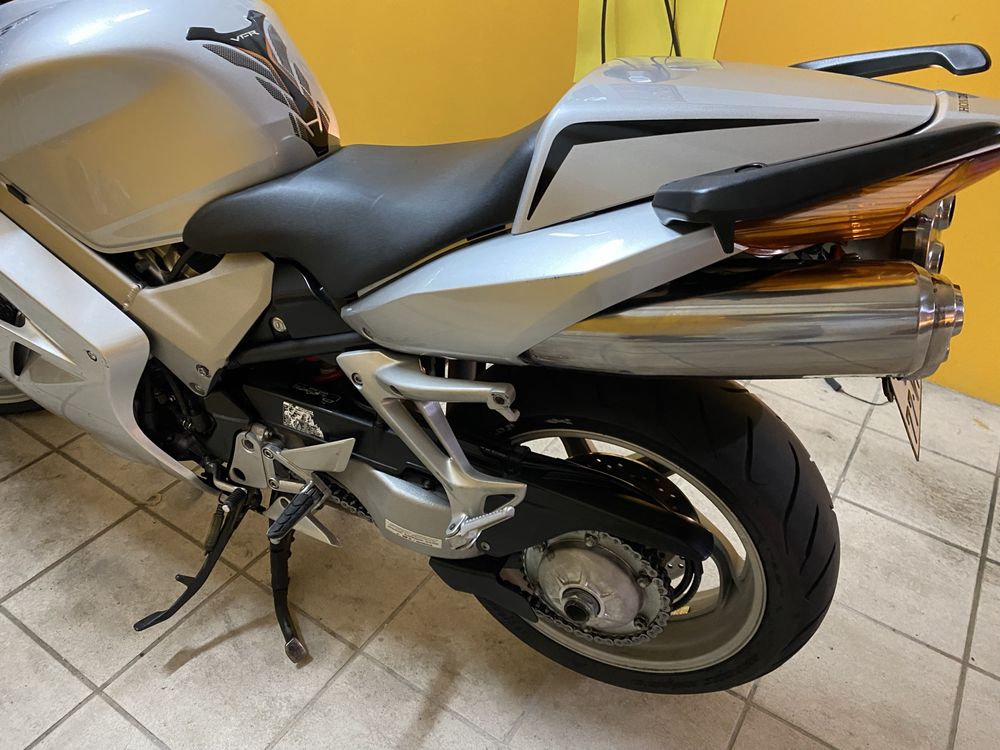 Honda VFR V-tec 800cc
