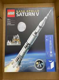 LEGO - Ideas - 21309 NASA Apollo Saturn V