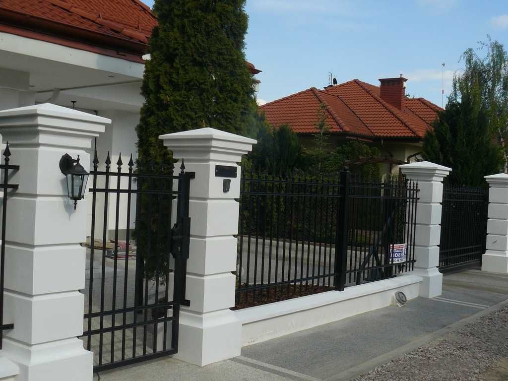 Ogrodzenia Dworkowe,Bramy,Przęsła Kute,Metalowe,Słupki Stylowe,Boniowe