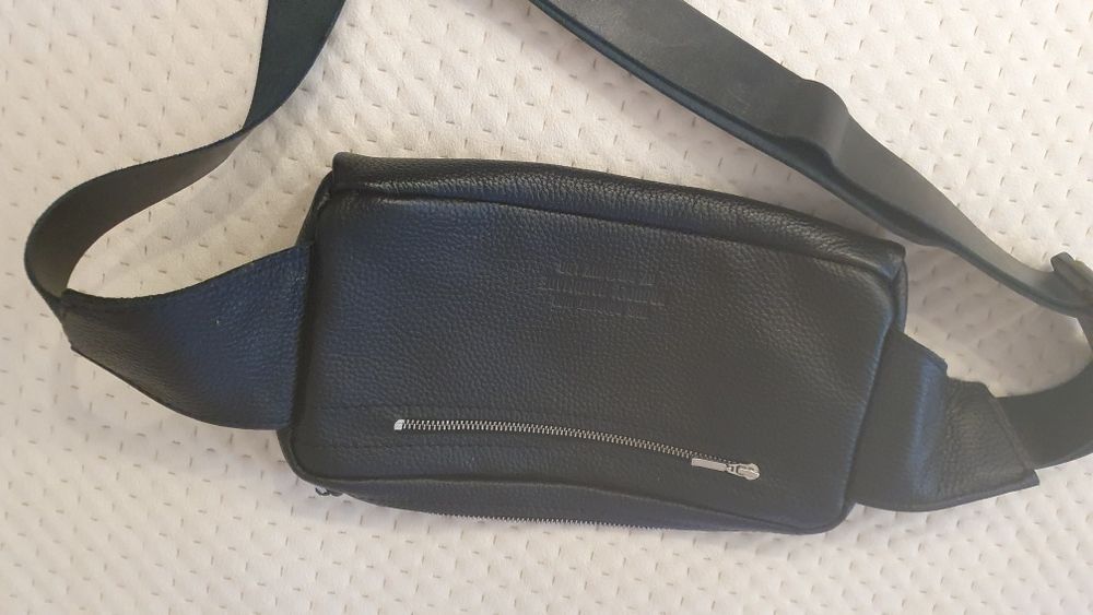 Бананка Poliakov_leather neo Boombag