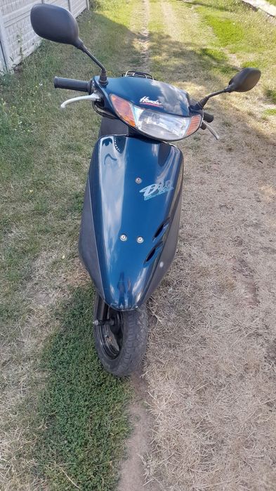 Продам скутер Honda Dio AF34