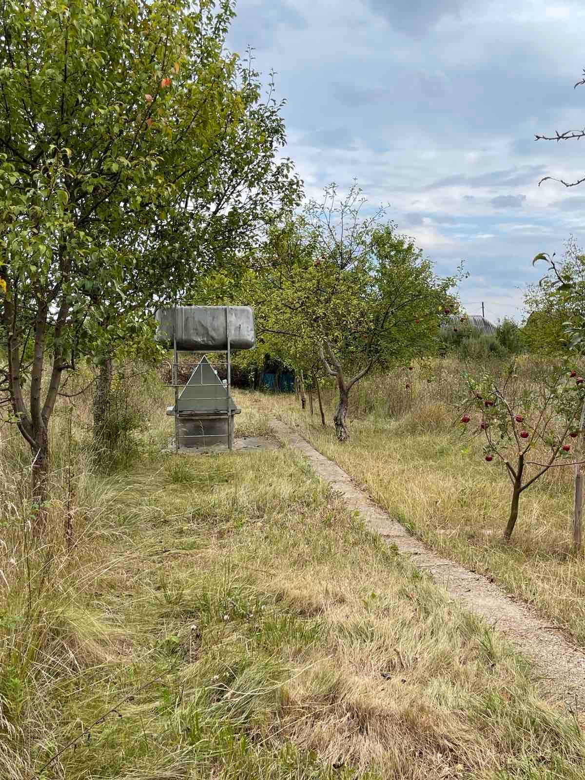 Продається частина будинку в селі Некрасове 10хв від міста Вінниці.