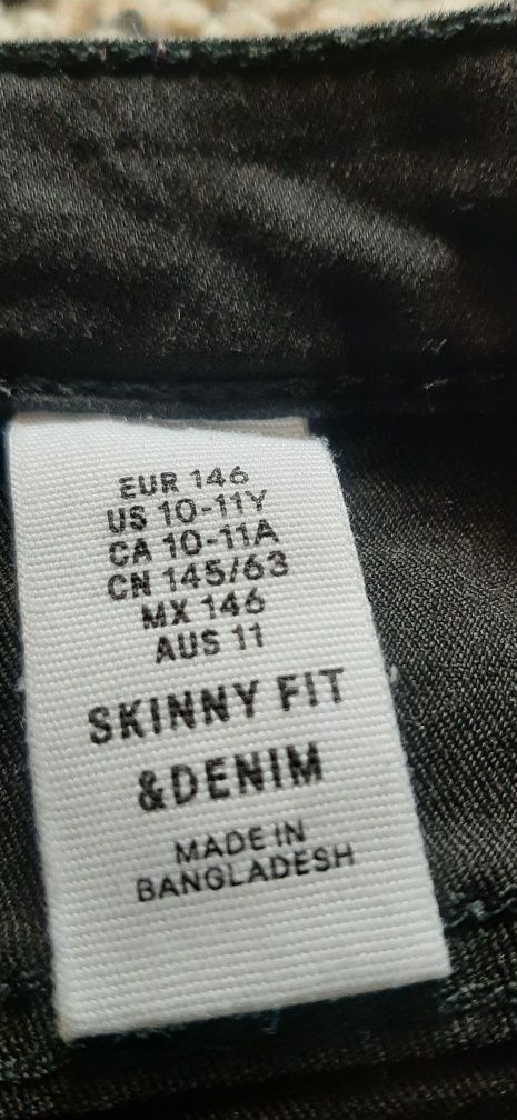 jeansy dla dziewczynki rozmiar 146