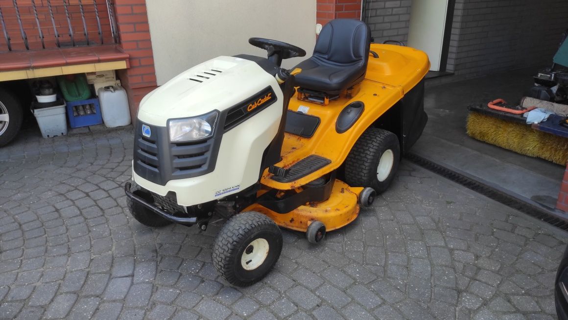 Traktorek kosiarka Cub Cadet 24 hp