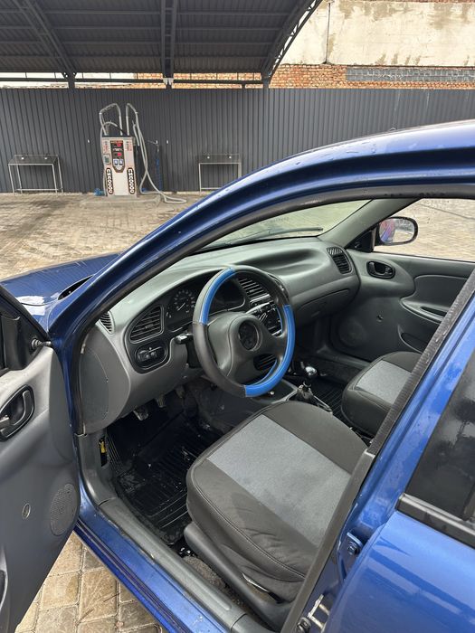 Продам Daewoo lanos 2010