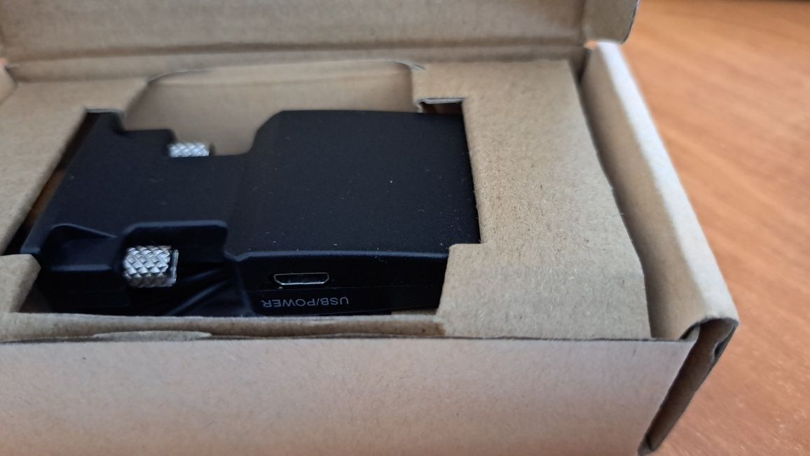 NOWY Adapter Converter VGA-HDMI z audio,FHD/komputer,monitor/OKAZJA