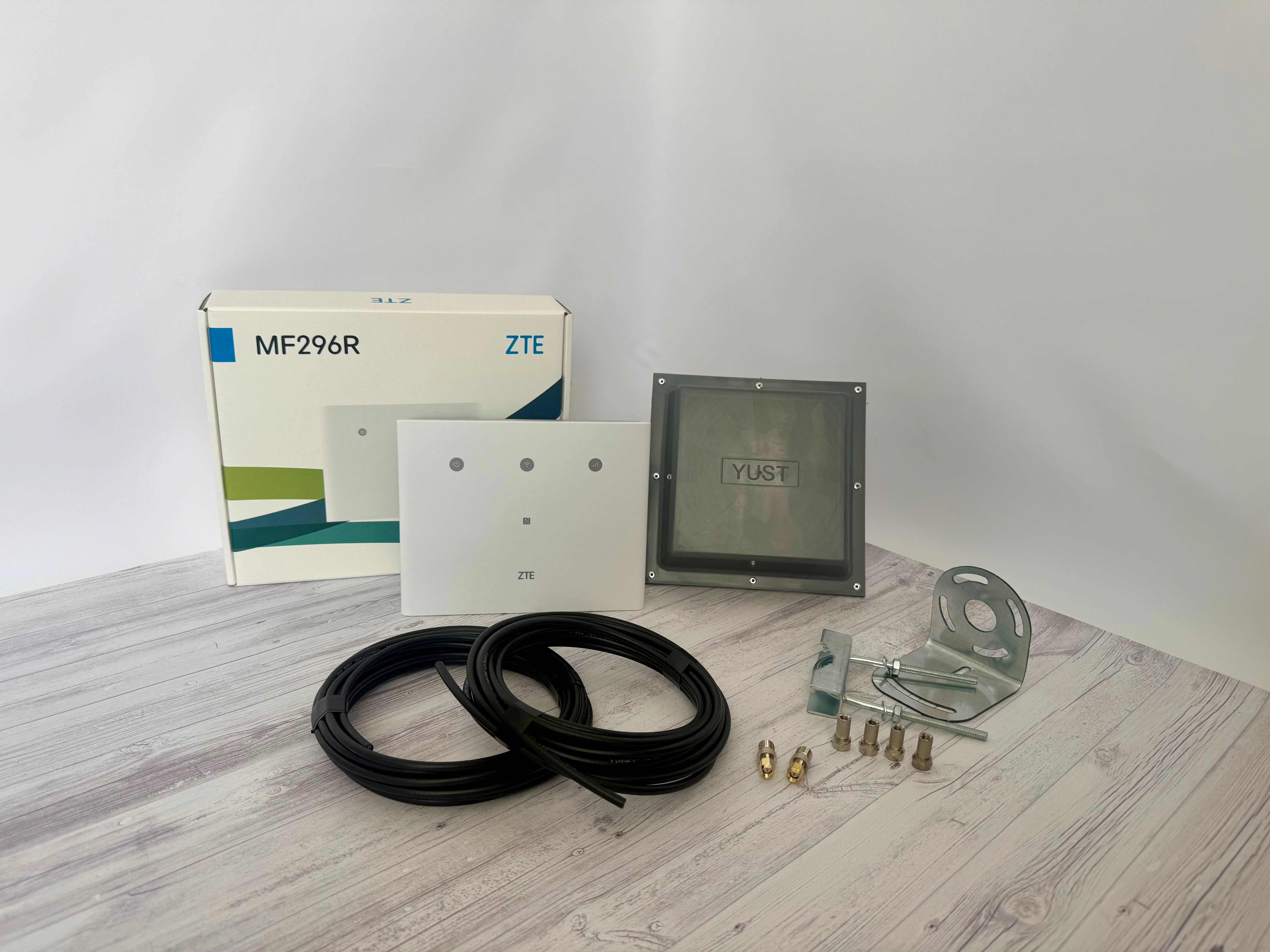 Стаціонарний 3G/4G WiFi роутер ZTE MF296R + Антена MiMo 2x2 17дб