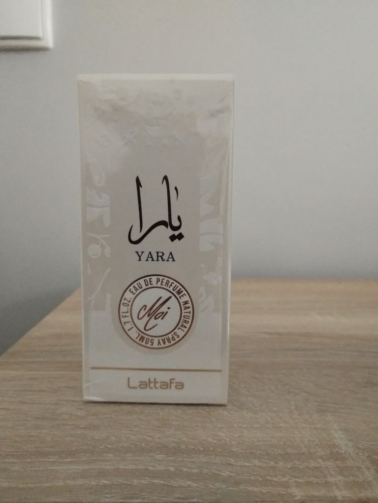 Yara Lattafa perfum damski