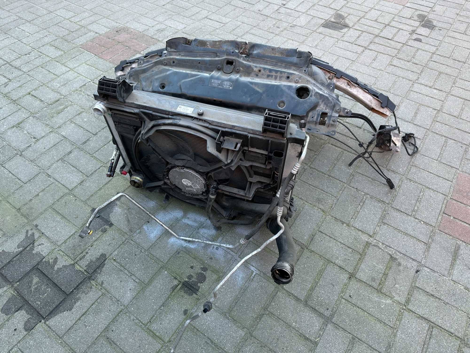 BMW*E60*Lift*Pas*Przedni*Chłodnice*2.0D*