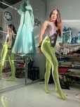 Błyszczące rajstopy oleiste lycra ala latex